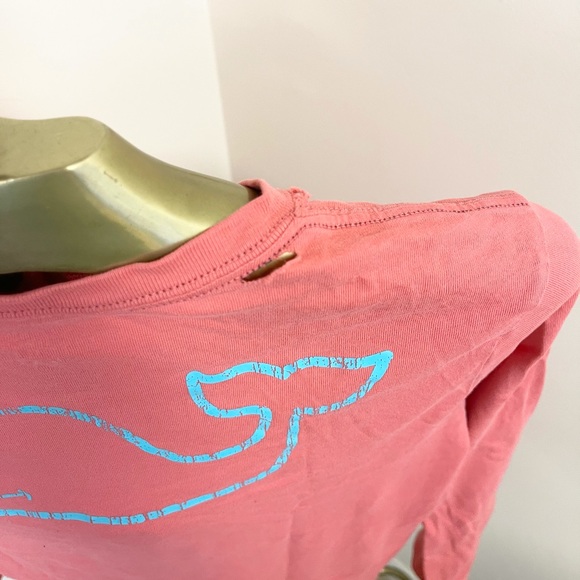 Distressed Vineyard Vines tee! - Picture 6 of 10
